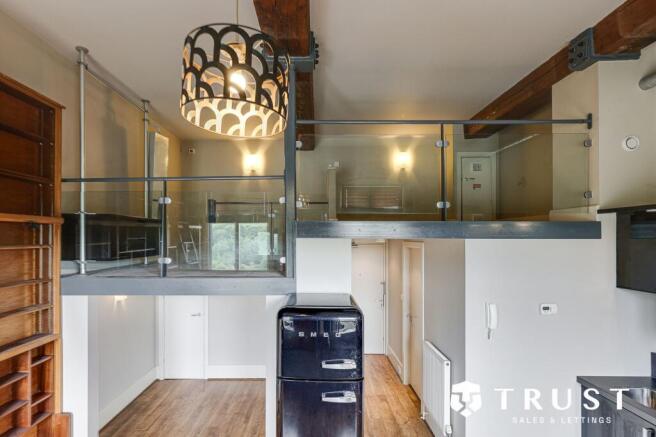 1 bed Flat for sale Image 4