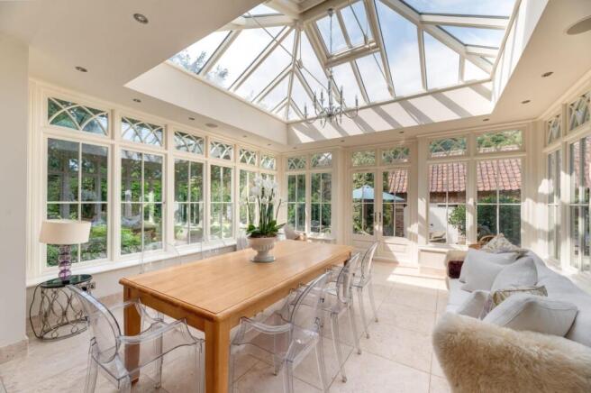 7 bed Not Specified for sale Image 10