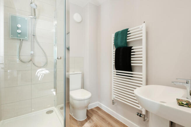 4 bed Detached for sale Image 11