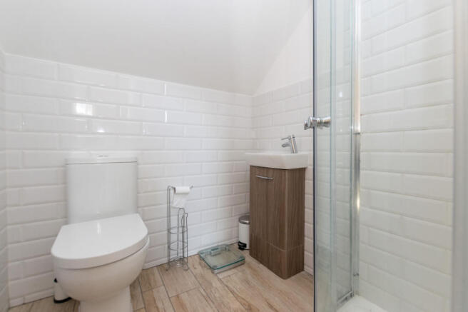 Bedroom 1 Ensuite