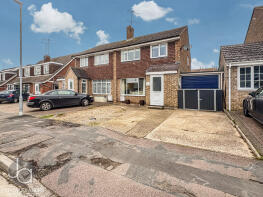 18, Saffron Way, Colchester CO5 0AY