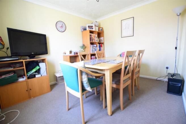 dining room.JPG
