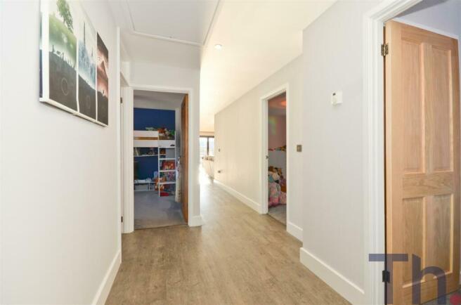 Hallway.JPG