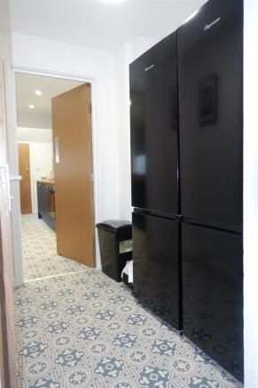 6 bed Private Halls to rent Image 10
