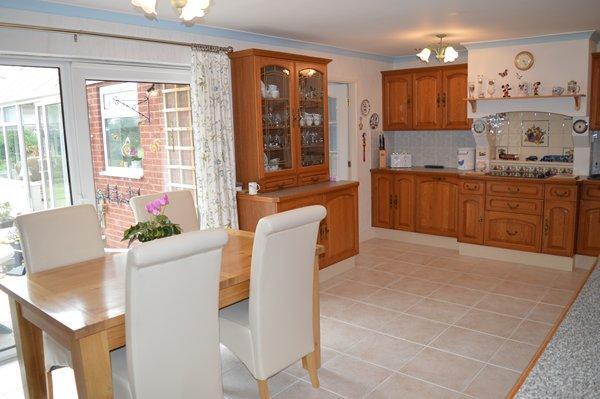 breakfast/kitchen