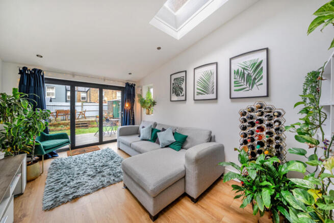 1402688-3-6971fc4...