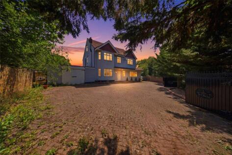Brighton Road, Lower Kingswood, Tadworth, Surrey, KT20