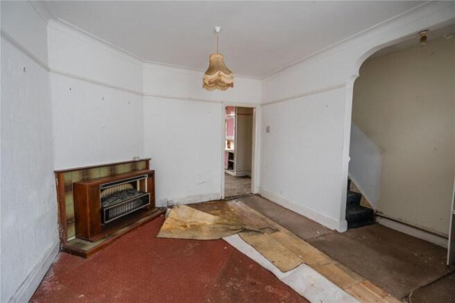 Living Room (2)