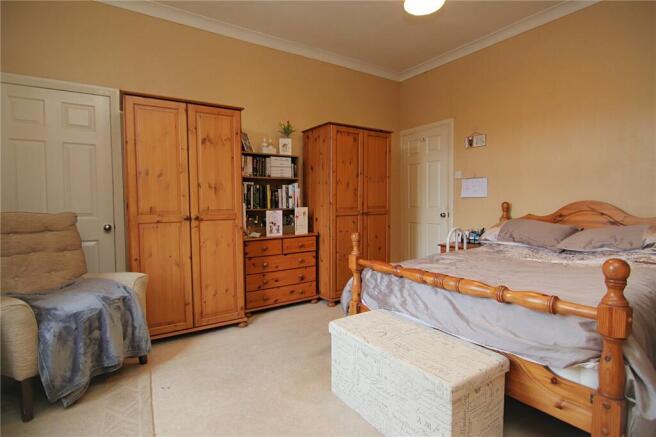 2 bed Semi-Detached for sale Image 8