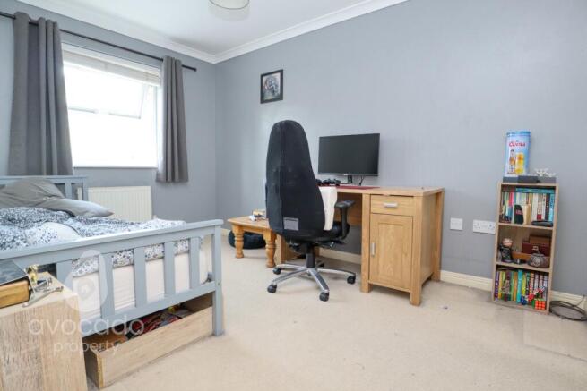Photo 8