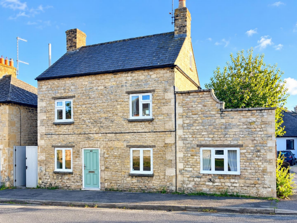 Sunny Stone Cottage .png