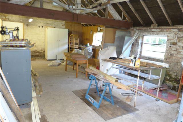 outbuilding 2
