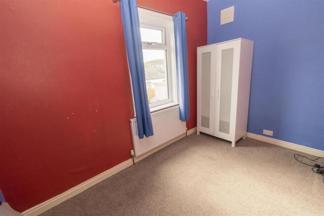 BEDROOM.2.