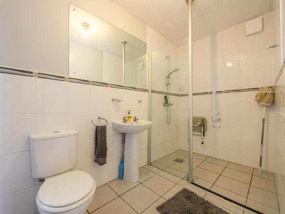Photo 7