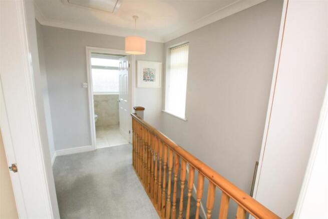 FIRST FLOOR LANDING