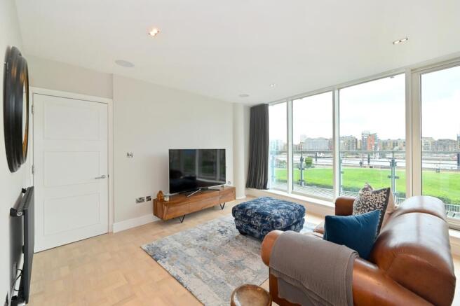 30-Halcyon-Wharf (3)