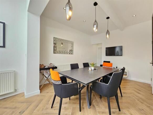 Dining Kitchen