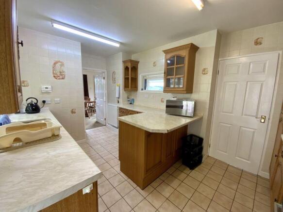 kitchen 01
