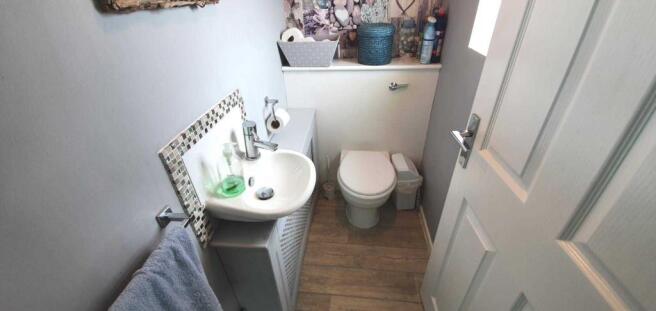 Photo 9