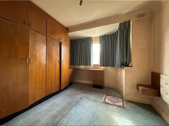 Highview Gardens, Edgware, HA8 photo 4