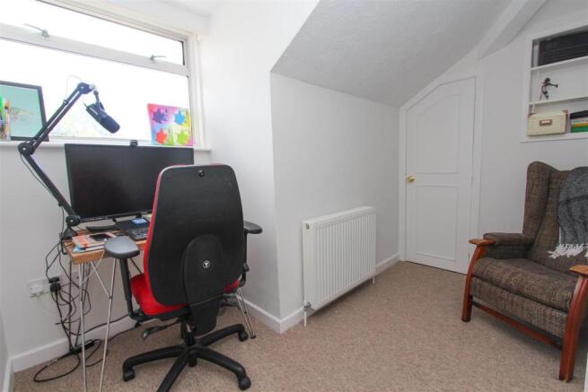 Bedroom 3.jpg