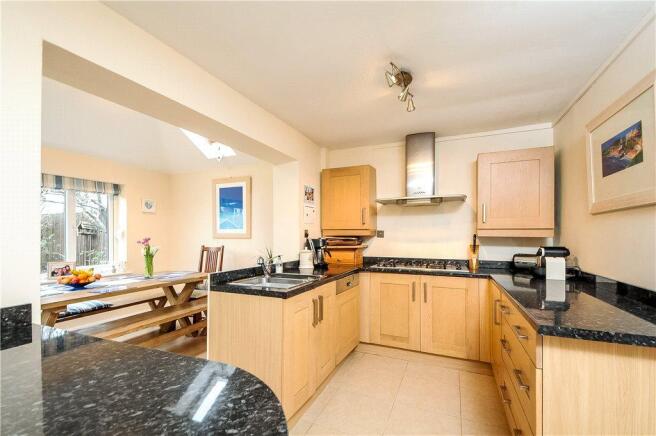 Kitchen/Breakfast