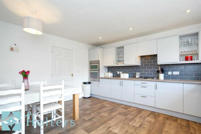 Kitchen Angle 3.jpg