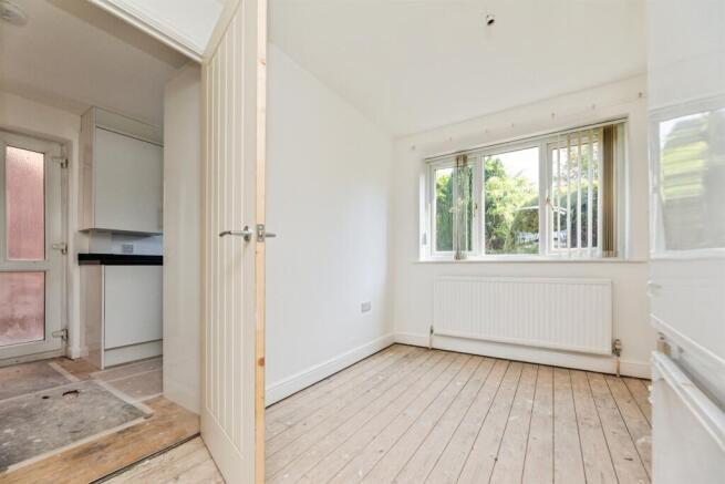 3 bed Detached for sale Image 8