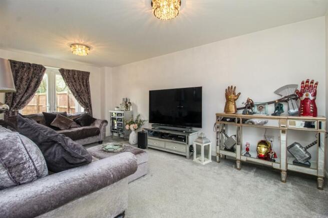 3 bed Detached for sale Image 5