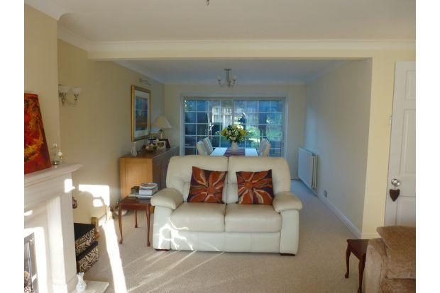 Through Lounge