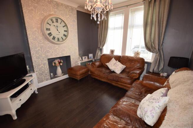 Living/Dining Room