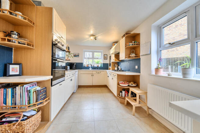 Kitchen / Breakfast Room