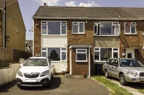 15, Elmhurst Gardens, Bristol BS41 9AY