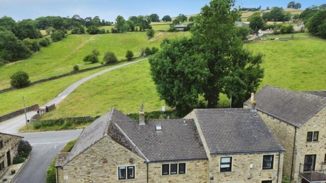 3 bed Terraced for sale Image 5