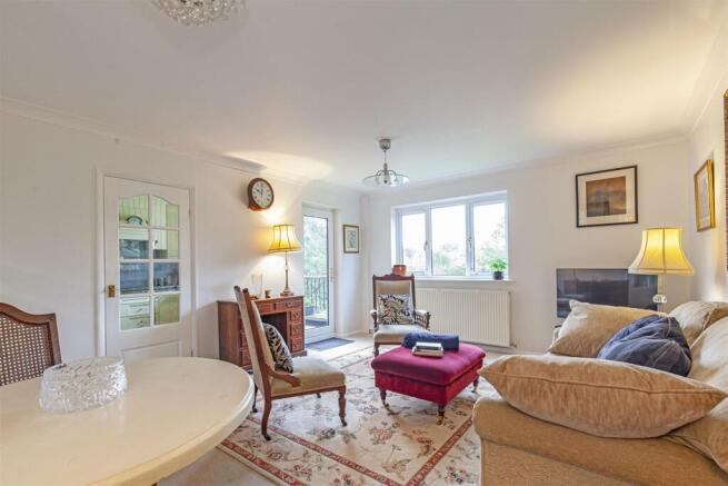 Reception Room-3.jpg