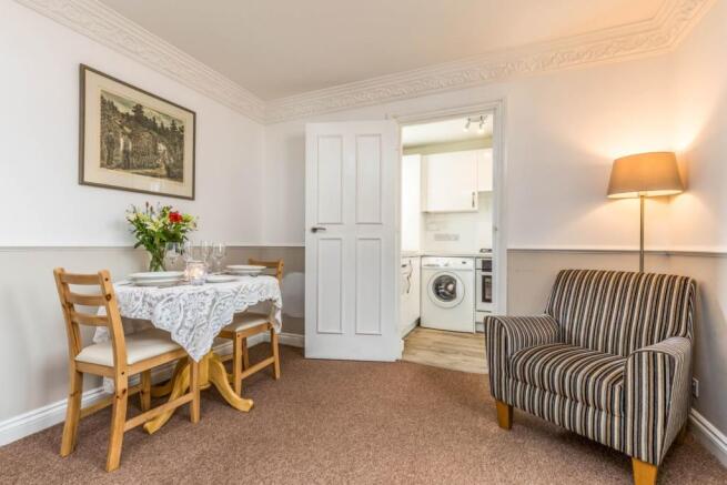 Lounge/dining Room