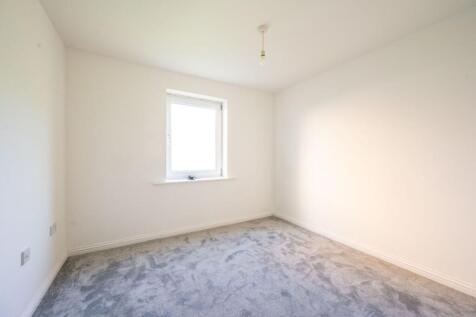 Luton Road, Plaistow, London, E13