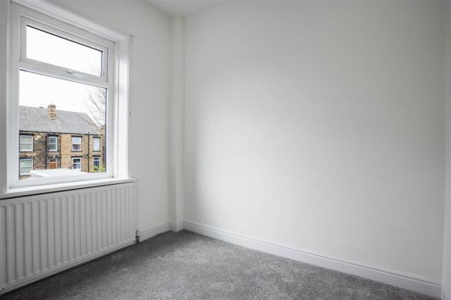 2 bed Terraced for sale Image 12