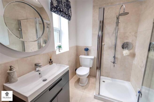 4 bed Detached for sale Image 10