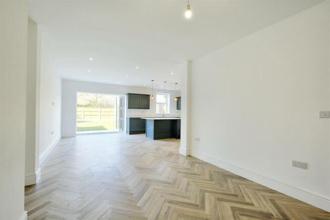 Living/Dining Kitchen
