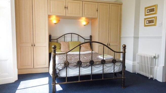 11 bed Flat for sale Image 9