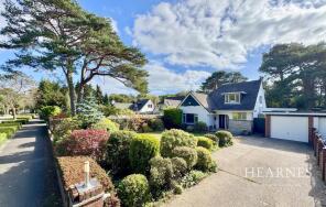 109, East Avenue, Bournemouth BH3 7BX