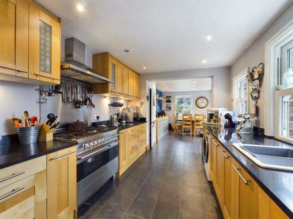 Dining Kitchen