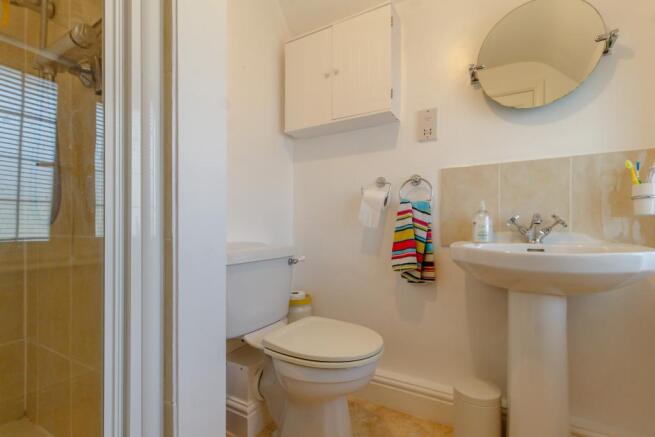 Ensuite to Master