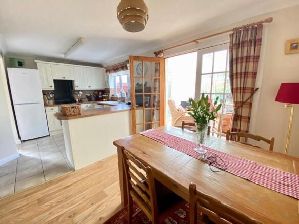 Open Plan Kitchen/ Dining Room
