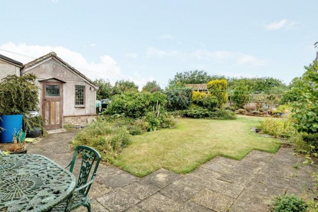 2nd view PART OF REAR GARDEN.jpg