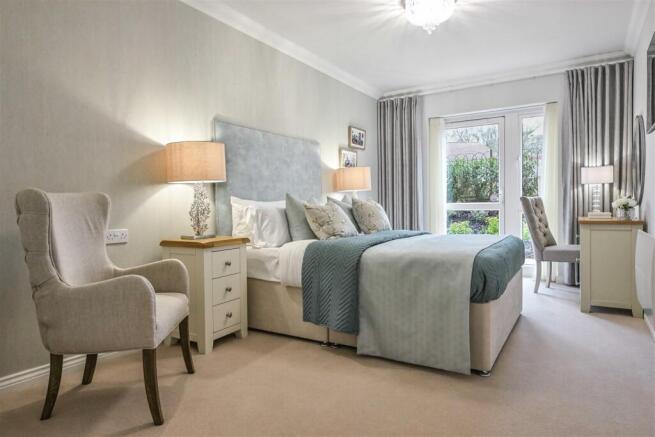 290323 Two bed show apartment Bedroom    001.jpg