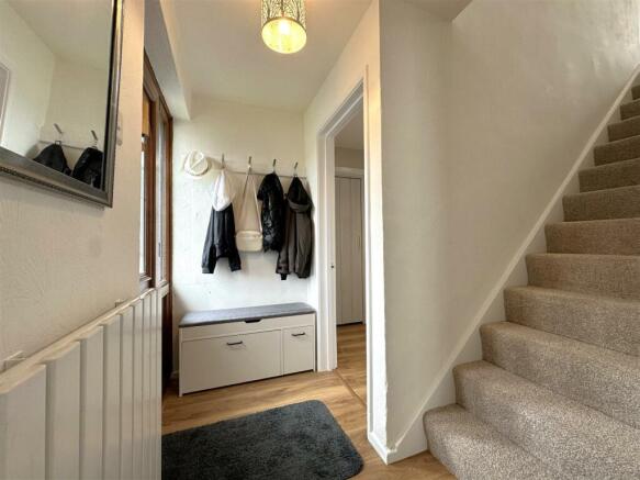 Inviting Entrance Hall 359