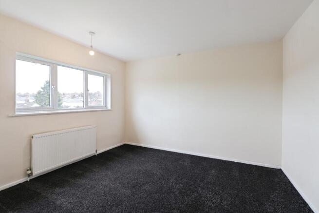 3 bed Semi-Detached for sale Image 8