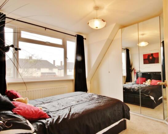 Bedroom 1 (Double)